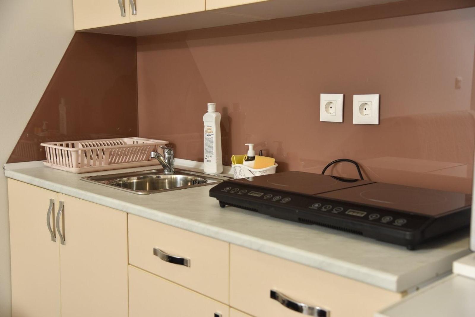 Boja Zalaska - Kameni Apartman ยาโกดินา ภายนอก รูปภาพ